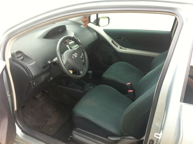 Toyota Yaris 2007 photo 4