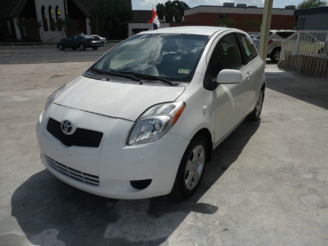 Toyota Yaris 2007 photo 14