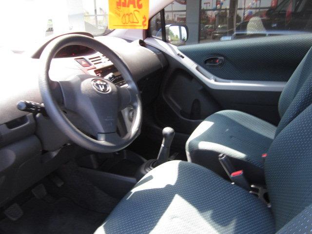 Toyota Yaris 2007 photo 3