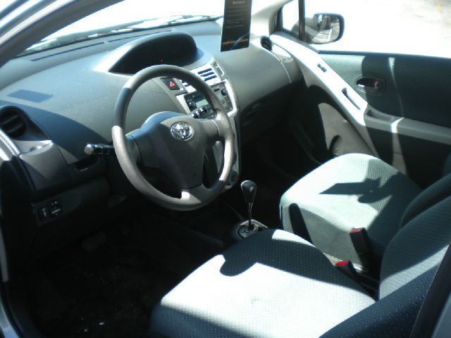 Toyota Yaris 2008 photo 3