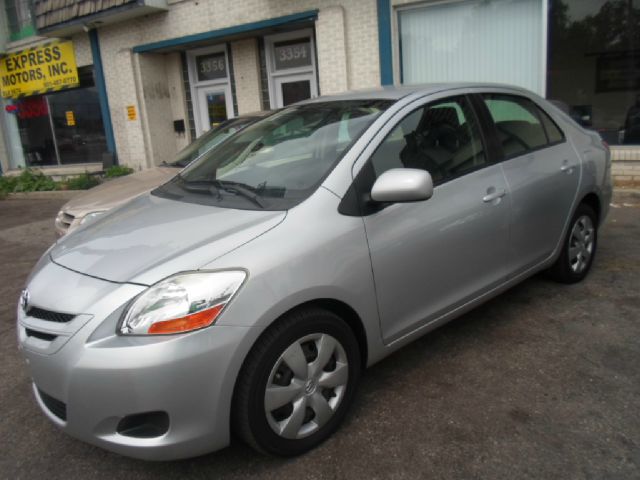 Toyota Yaris 2008 photo 4