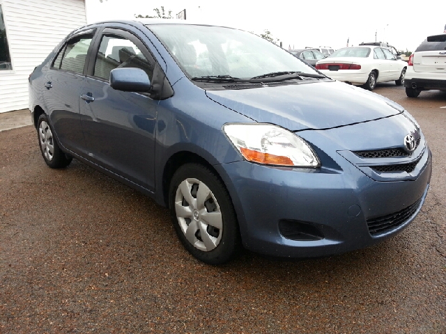 Toyota Yaris 2008 photo 1