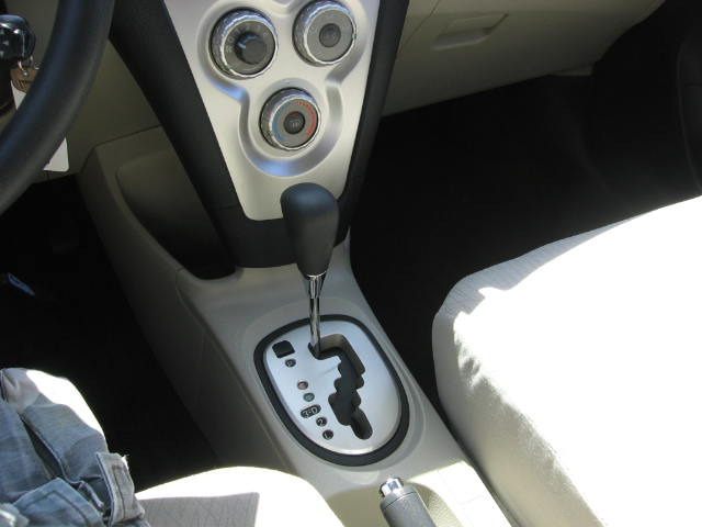 Toyota Yaris 2008 photo 6