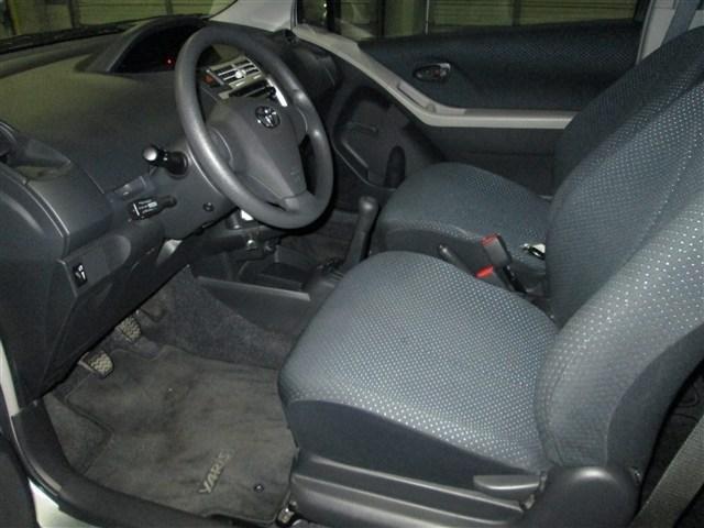 Toyota Yaris 2008 photo 10