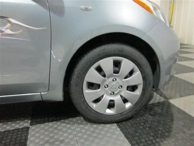 Toyota Yaris 2008 photo 11