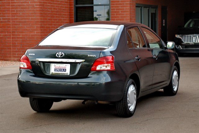 Toyota Yaris 2008 photo 3