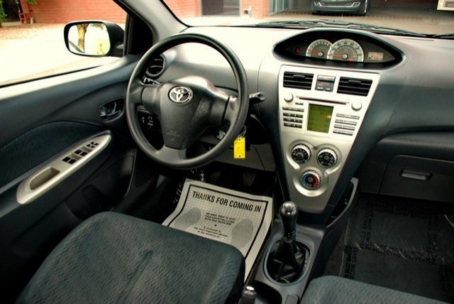 Toyota Yaris 2008 photo 5