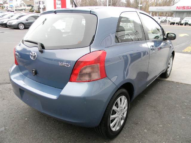 Toyota Yaris 2008 photo 2