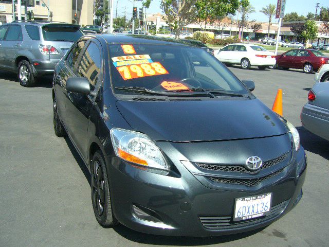 Toyota Yaris 2008 photo 4