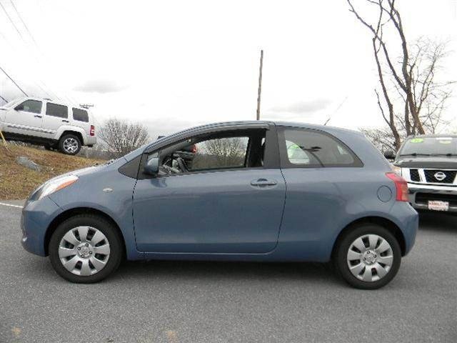 Toyota Yaris 2008 photo 1