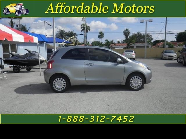 Toyota Yaris 2008 photo 0