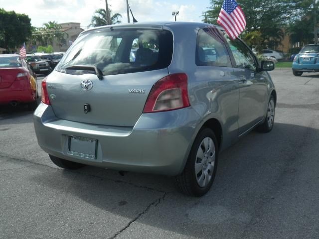 Toyota Yaris 2008 photo 0