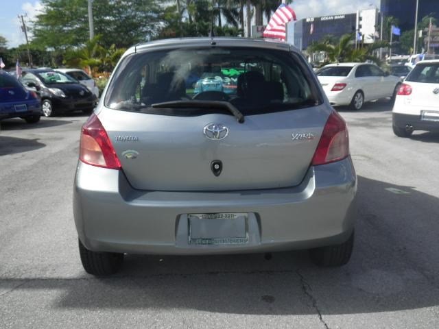 Toyota Yaris 2008 photo 1