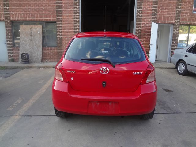 Toyota Yaris 2008 photo 1