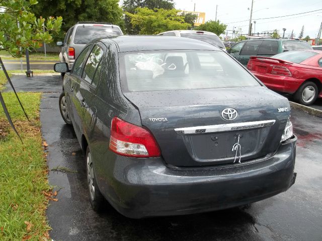 Toyota Yaris Sport Utility 4D Sedan