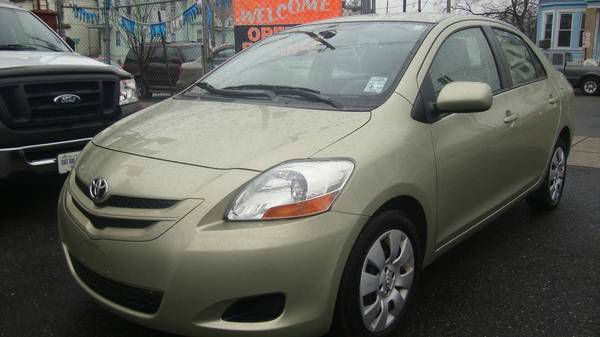 Toyota Yaris 2008 photo 3