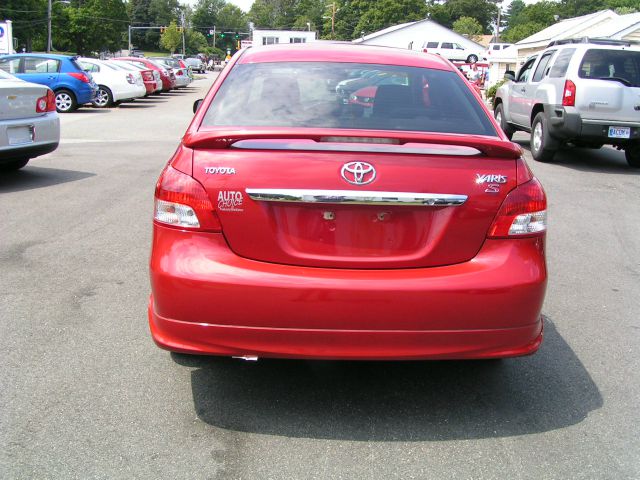 Toyota Yaris 2008 photo 3