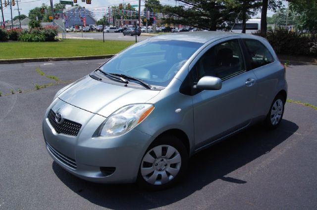 Toyota Yaris 2008 photo 1