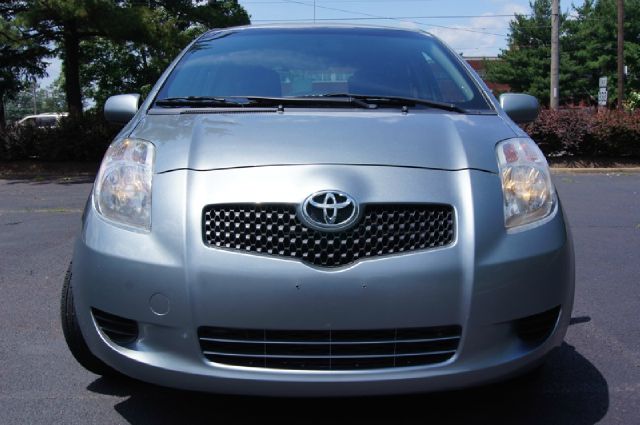 Toyota Yaris 2008 photo 3