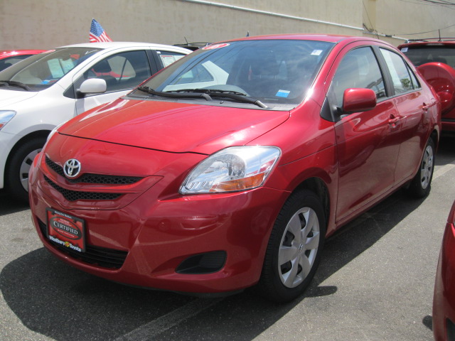 Toyota Yaris 2008 photo 2