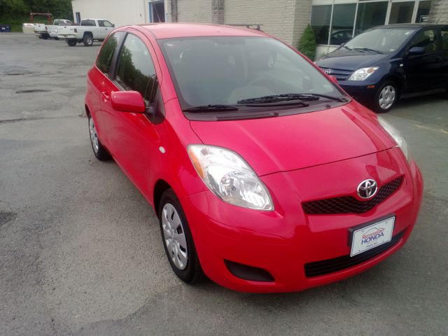 Toyota Yaris 2009 photo 17