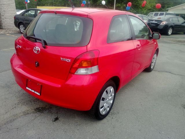 Toyota Yaris 2009 photo 7