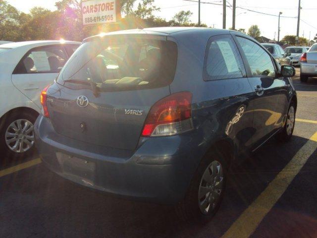 Toyota Yaris 2009 photo 4