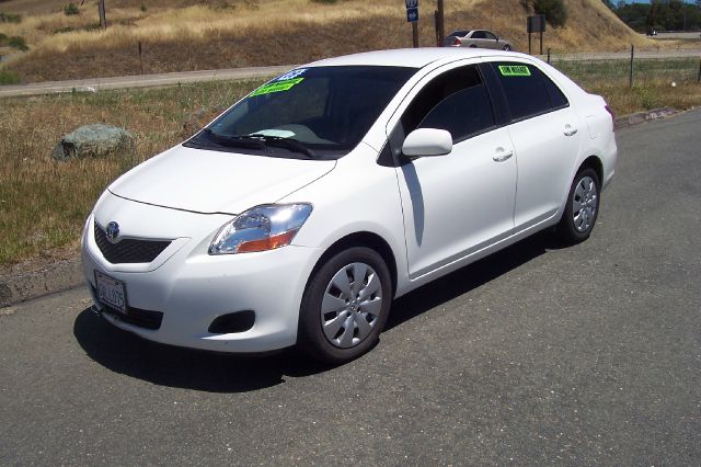 Toyota Yaris 2009 photo 11