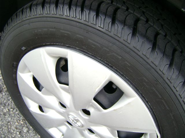 Toyota Yaris 2009 photo 6