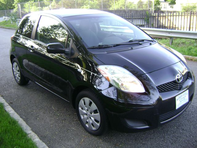 Toyota Yaris 2009 photo 8