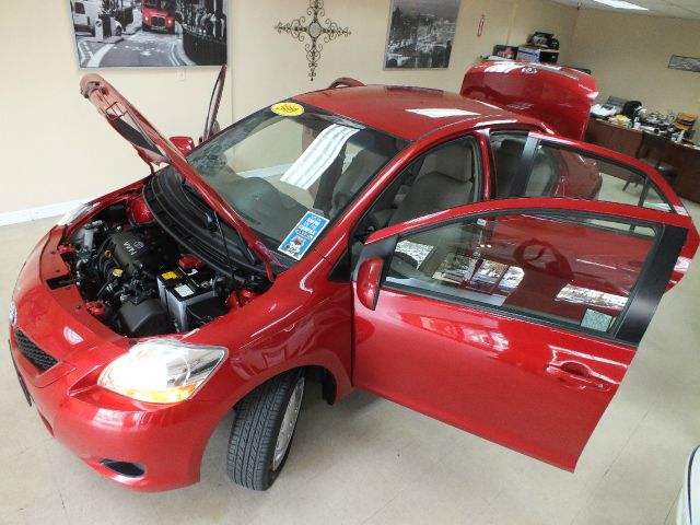 Toyota Yaris 2009 photo 4