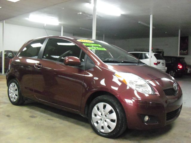 Toyota Yaris 2010 photo 4