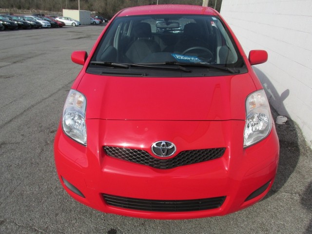 Toyota Yaris 2010 photo 4