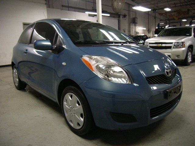 Toyota Yaris 2010 photo 2