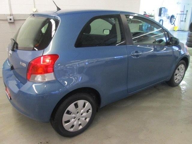 Toyota Yaris 2010 photo 3