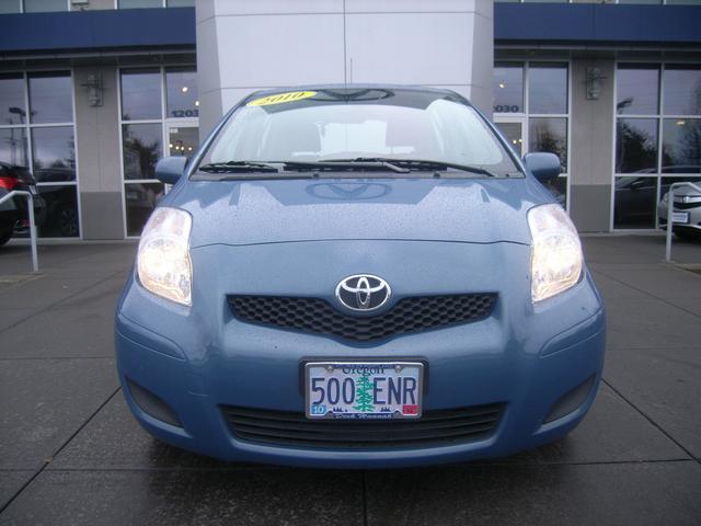 Toyota Yaris 2010 photo 1