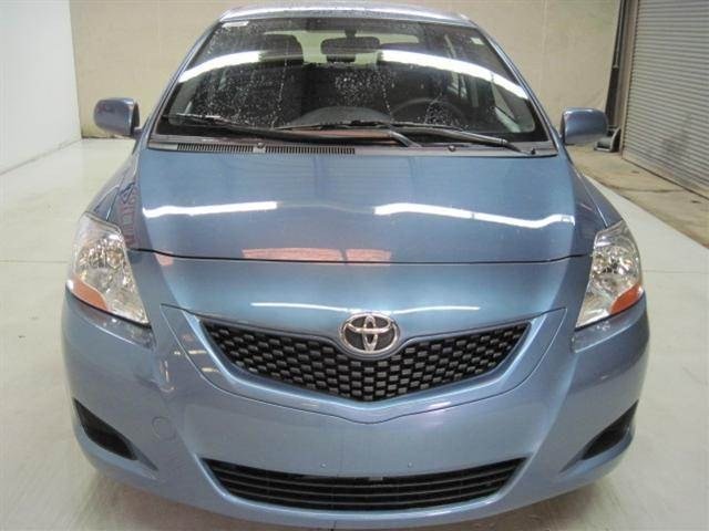 Toyota Yaris 2011 photo 5