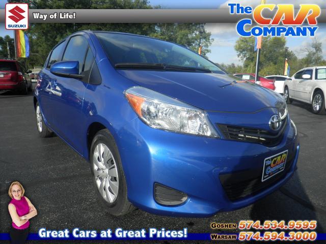 Toyota Yaris 2012 photo 1