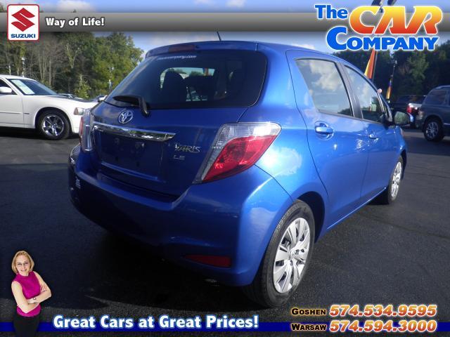 Toyota Yaris 2012 photo 4