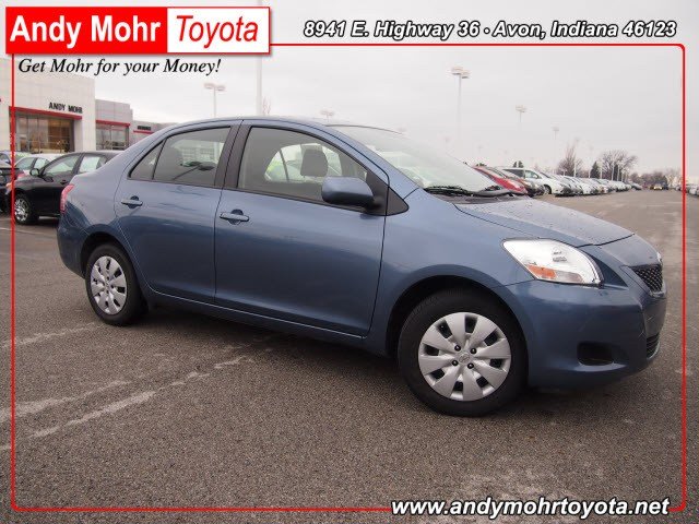 Toyota Yaris 2012 photo 3