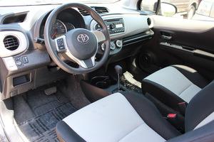 Toyota Yaris 2012 photo 4