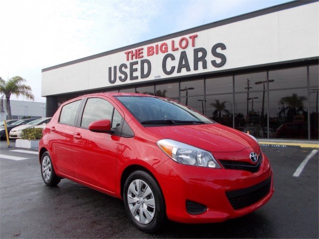 Toyota Yaris 2012 photo 5