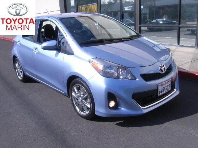 Toyota Yaris 2012 photo 4