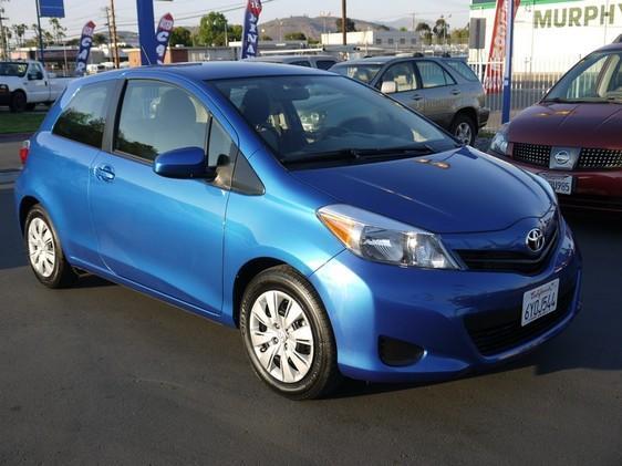 Toyota Yaris 2013 photo 1