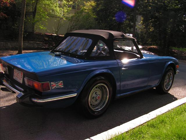 Triumph TR6 1976 photo 1