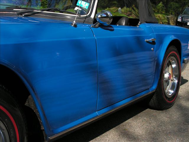 Triumph TR6 1976 photo 2