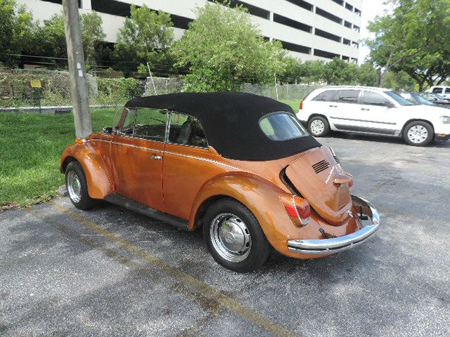 Volkswagen Beetle 1971 photo 2