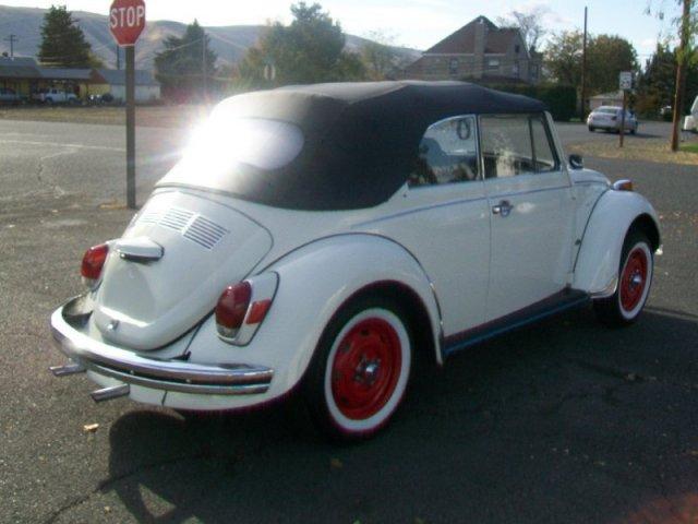 Volkswagen Beetle 1972 photo 1