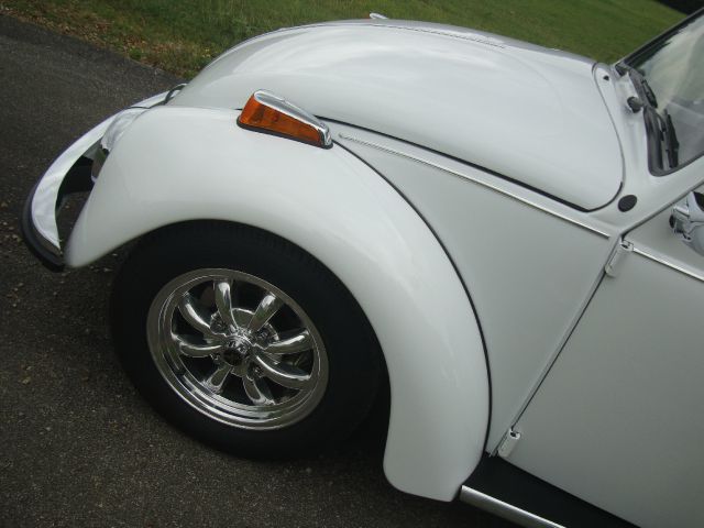 Volkswagen Beetle 1973 photo 29