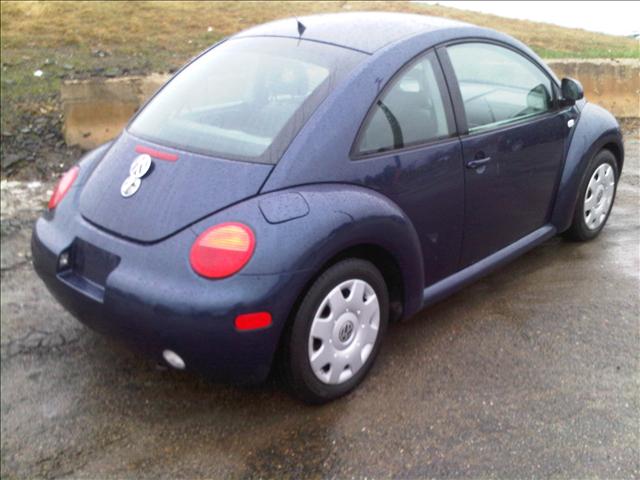 Volkswagen Beetle 1999 photo 2